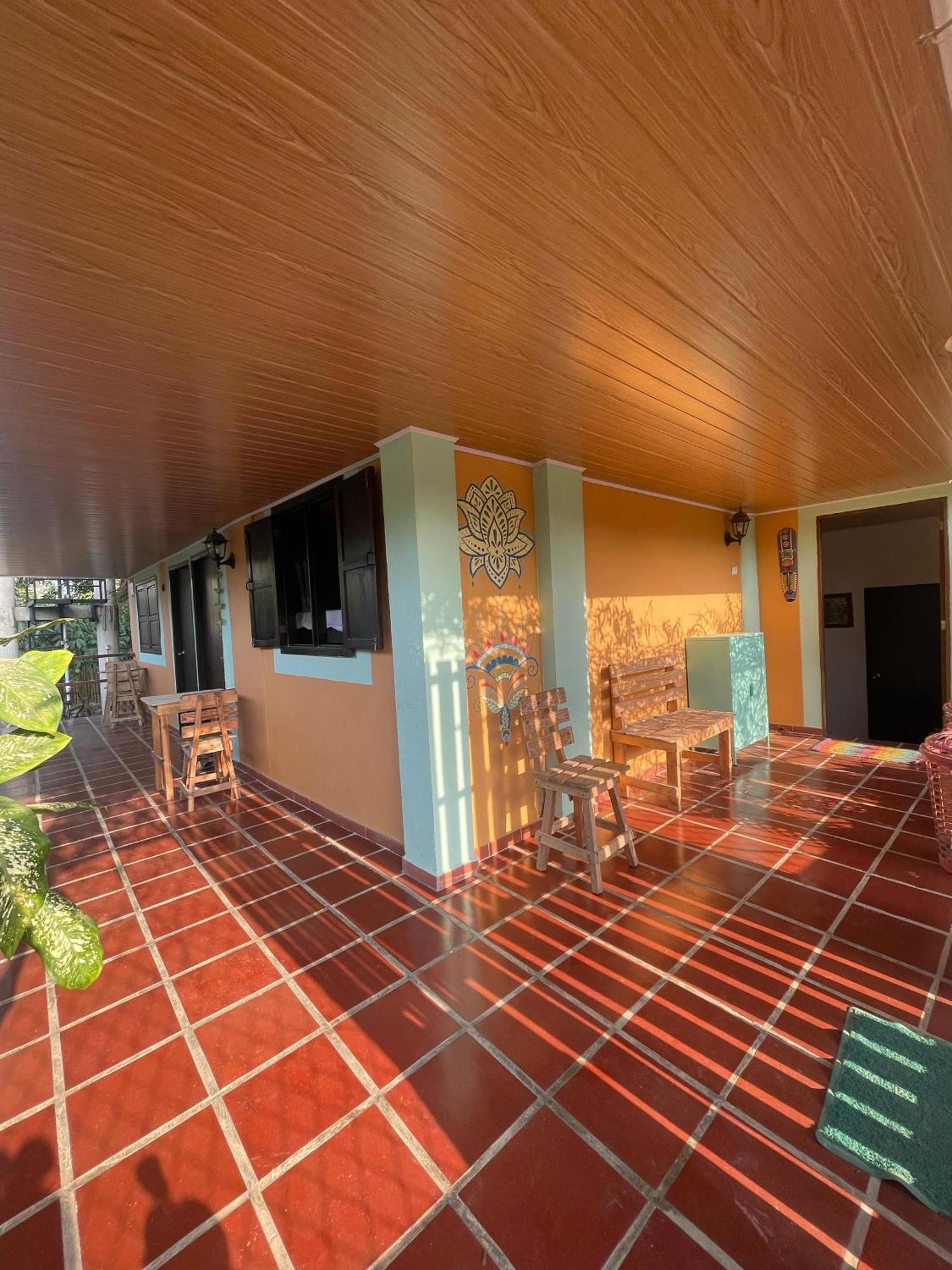Sistarasta Hotel Palomino Exterior photo