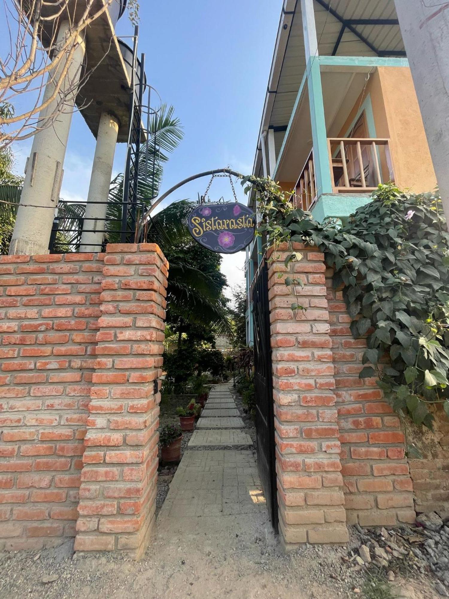 Sistarasta Hotel Palomino Exterior photo